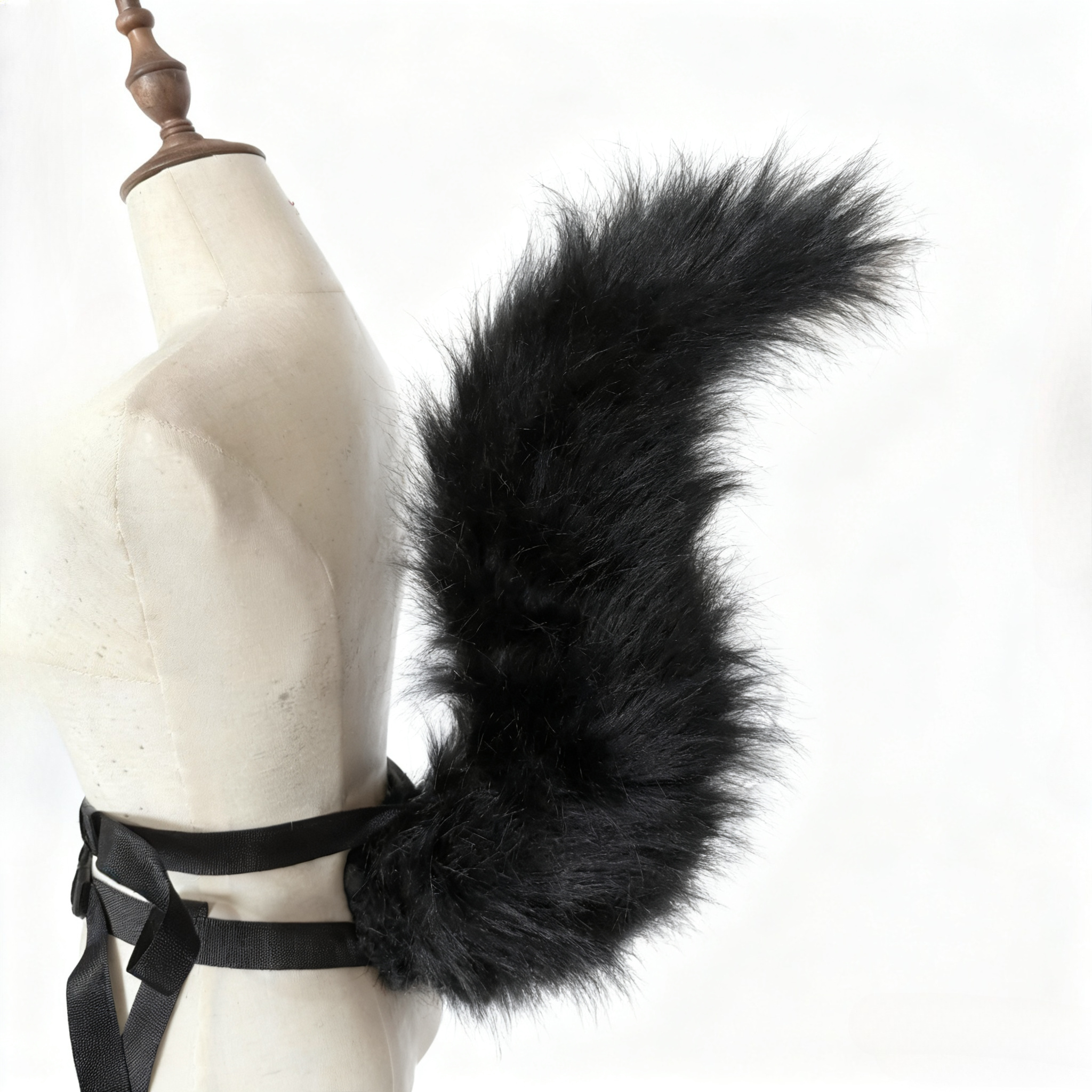 New Hand Made Work Black Squir - Cosplay Prop Works recension och pris